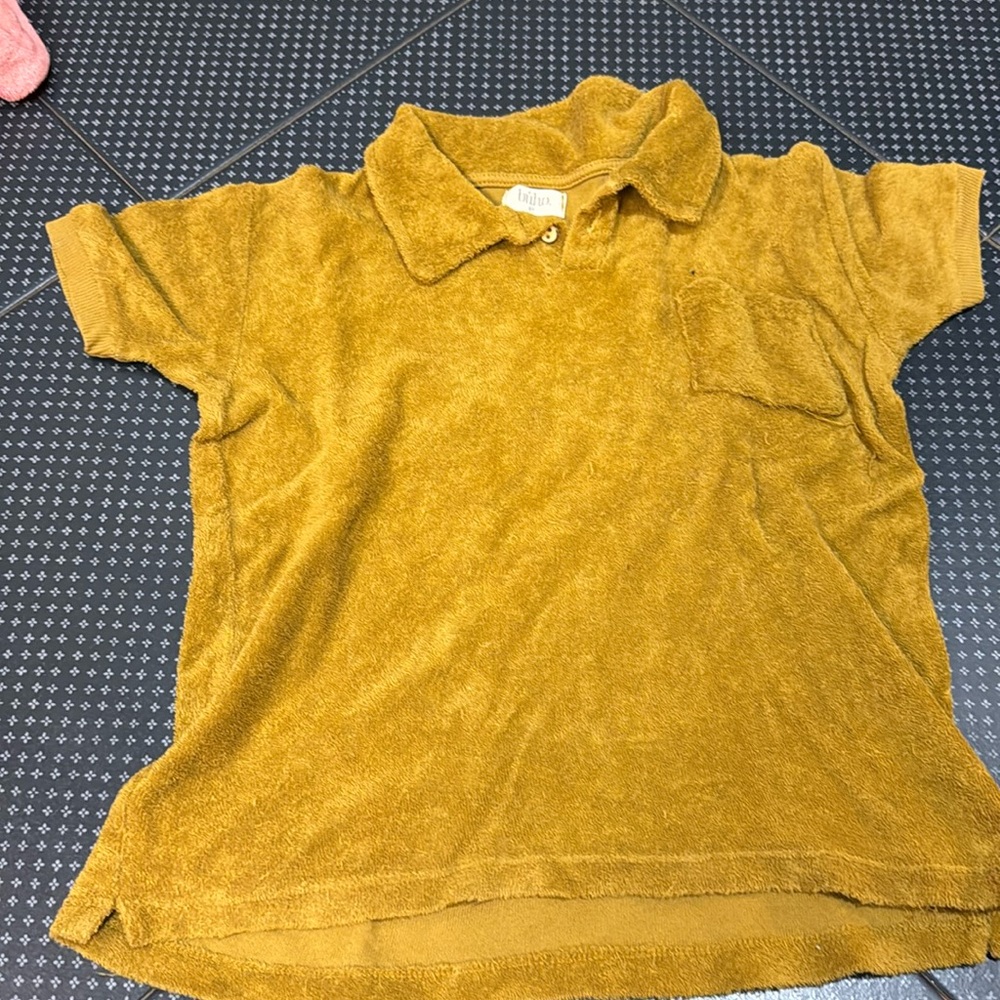 Dorable boys. Yellow gold terry polo